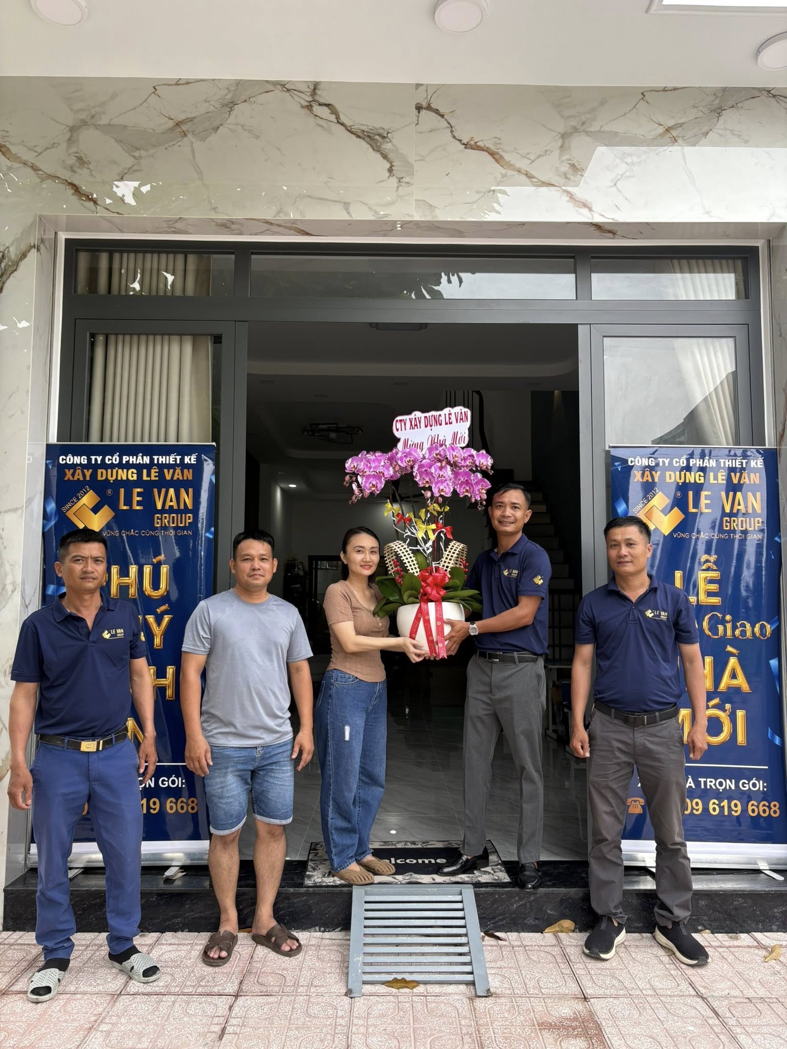 🎤 ĐÁNH GIÁ CỦA CHỊ HẰNG VỀ XÂY DỰNG LÊ VĂN GROUP – HÀNH TRÌNH KIẾN TẠO KHÔNG GIAN SỐNG