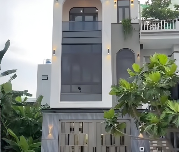 NHÀ PHỐ HIỆN ĐẠI 3 TẦNG (4,5M x 17M)