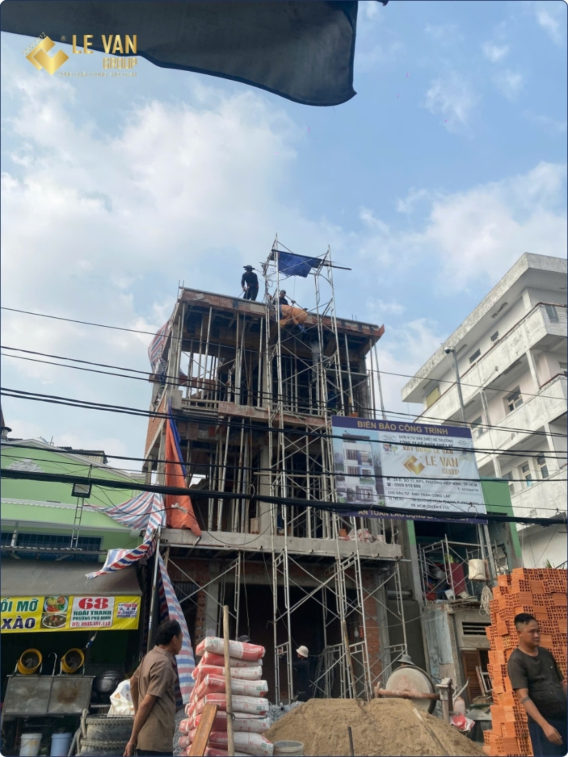 Đổ bê tông sàn tầng 3 - Anh Lập